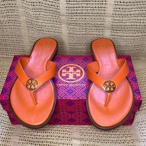 Tory Burch Orange leather flip flops sz. 8